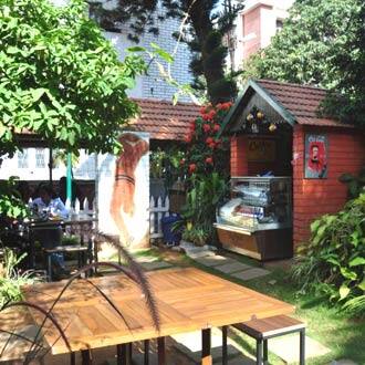 The Bat and Ball Inn, Bangalore 1